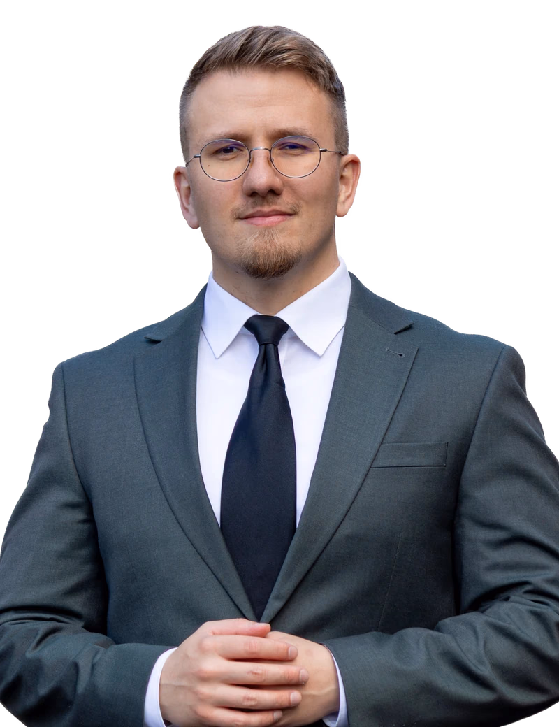Portrait Rechtsanwalt Leonard Schneider